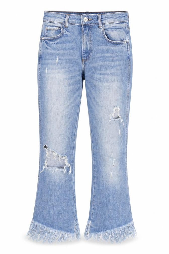 Tractr Women’s Blue Cropped Distressed Jeans Size 10