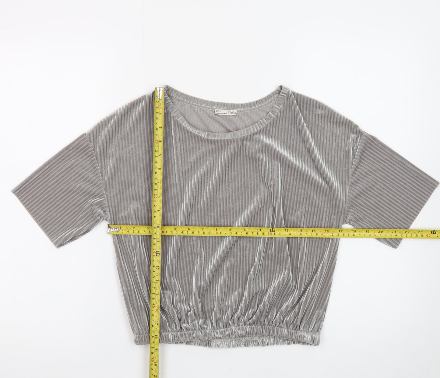 Zara Women Grey Velvet Cropped Blouse M Relaxed Fit