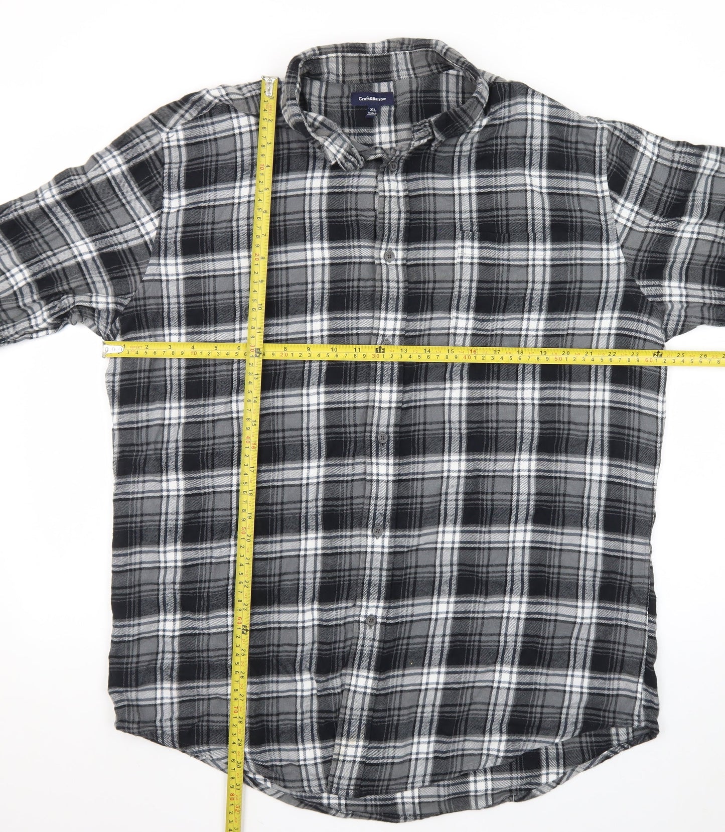 Croft & Barrow Men’s Grey Plaid Flannel Button-Up Shirt XL