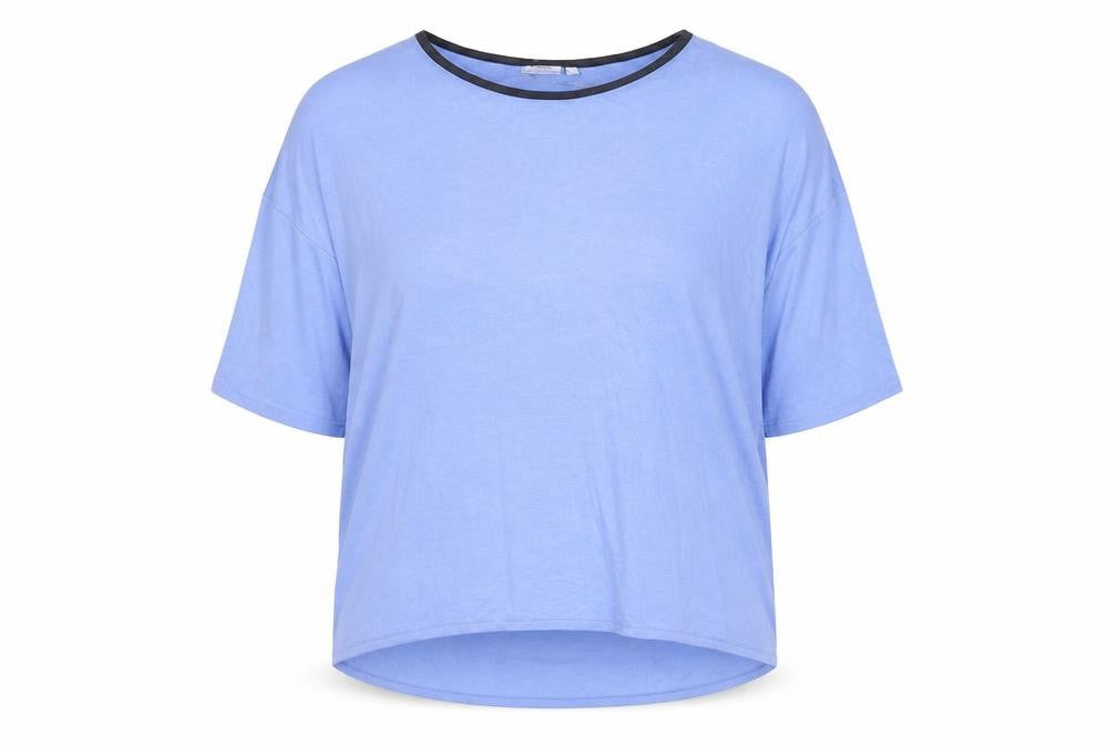 Front view of Atmosphere Women Blue XL Relaxed Fit Short Sleeve Jersey T-Shirt