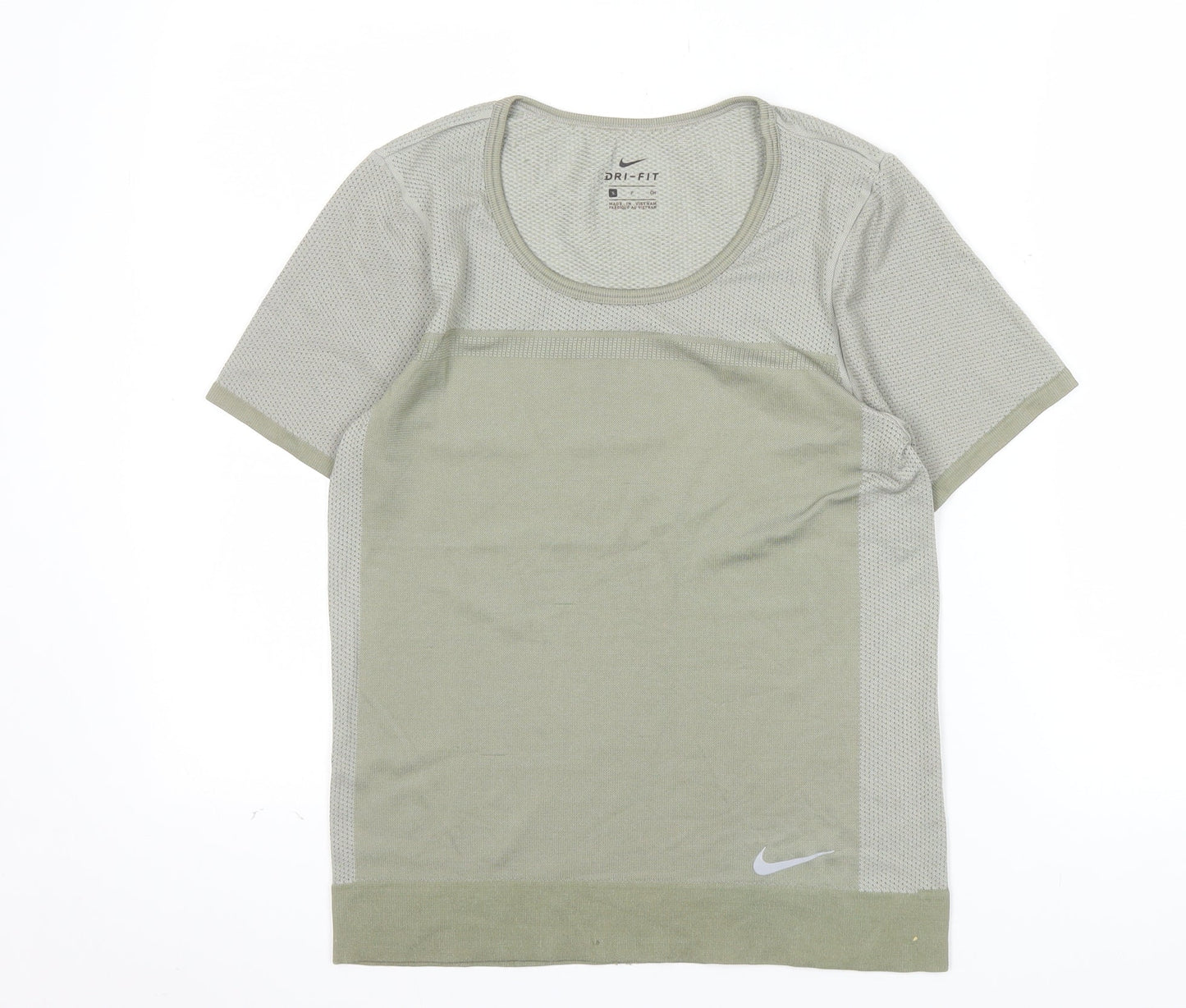 Prewornwholesale green racerback sports bra with medium support and seamless construction for activewear.