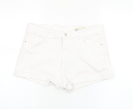 Peacocks Womens White Size 14 Denim Shorts 5-Pocket Design