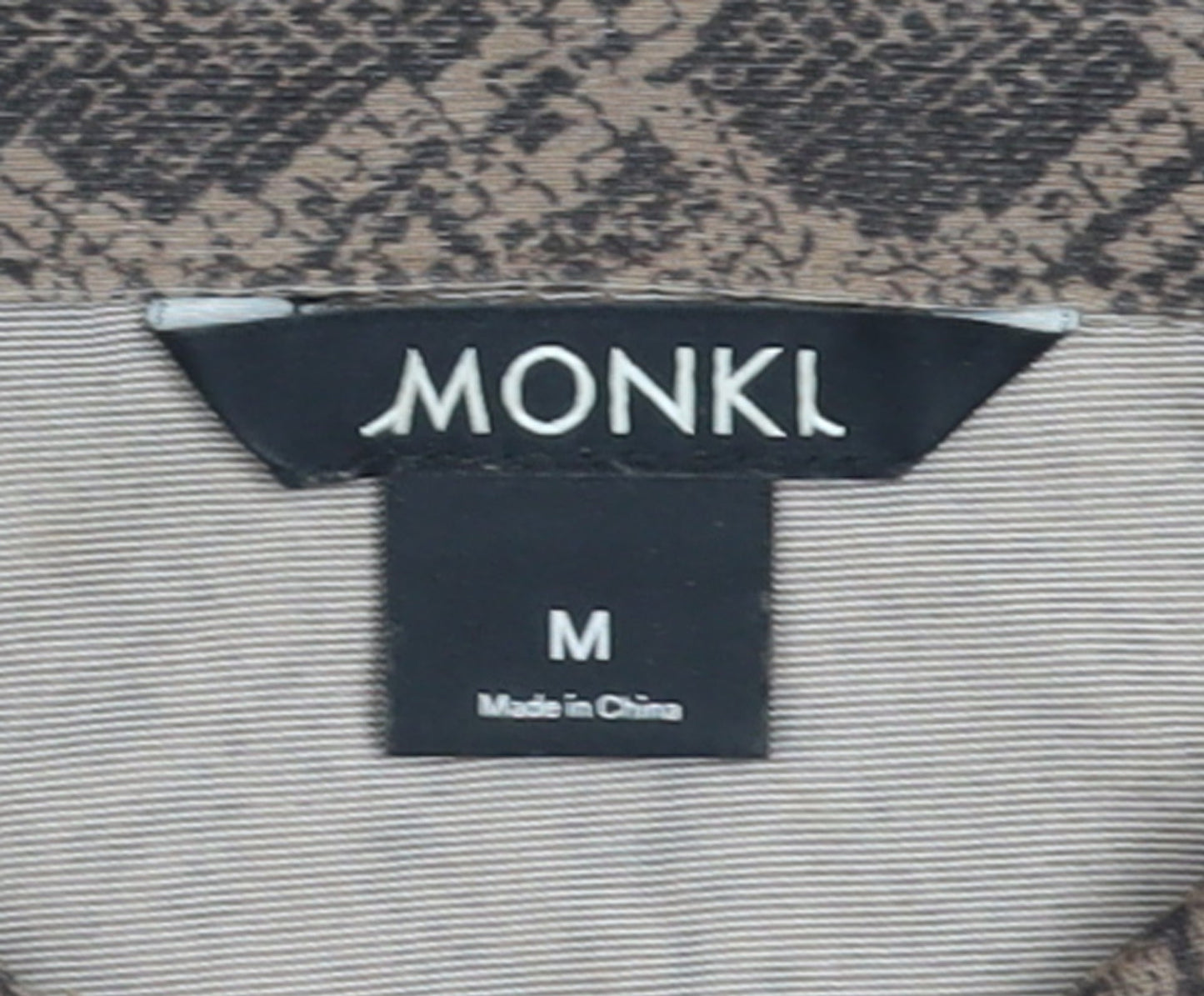 Monki Women Brown Snake Print Cropped Button-Up Shirt M