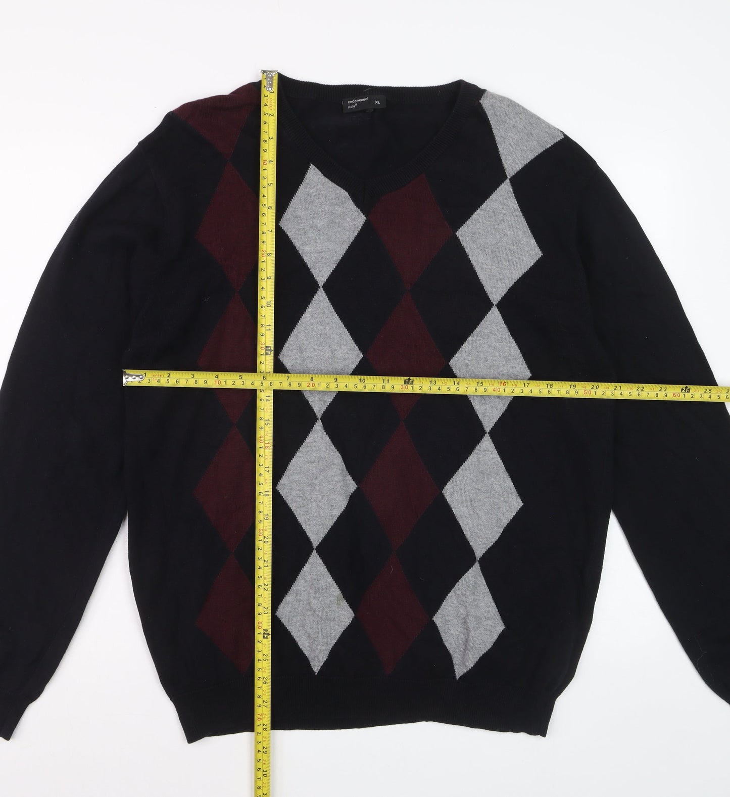 Cedarwood State Men's Black Argyle V-Neck Cotton Jumper XL