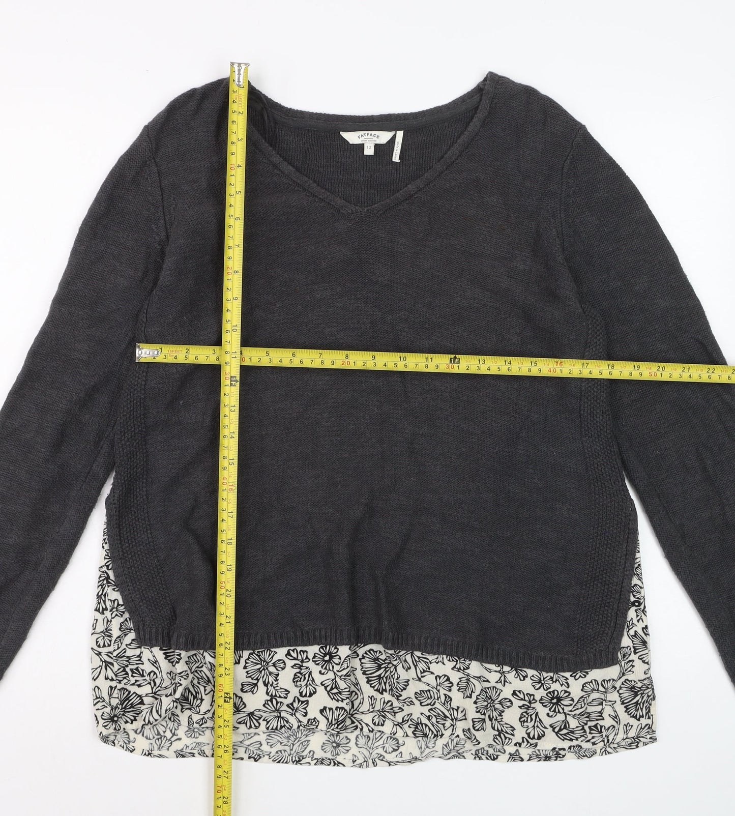 FatFace Women Black Size 12 V-Neck Cotton Knit Pullover Jumper