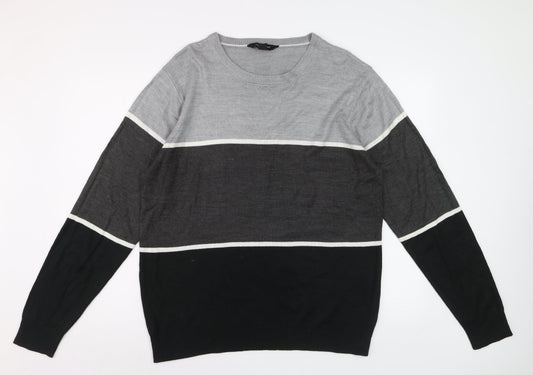 Cedar Wood State Men's Grey XL Striped Acrylic Crew Neck Jumper
