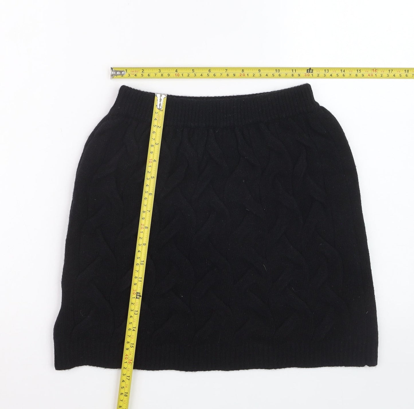 Apéa Women's Black Knit Short Pencil Skirt Size M