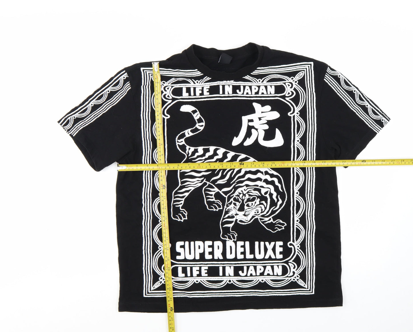 Bershka Men's Black Tiger Graphic T-Shirt Size L