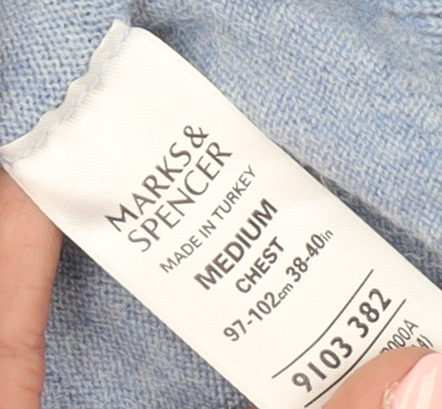 Marks and Spencer Men’s Blue V-Neck Wool Blend Jumper Medium