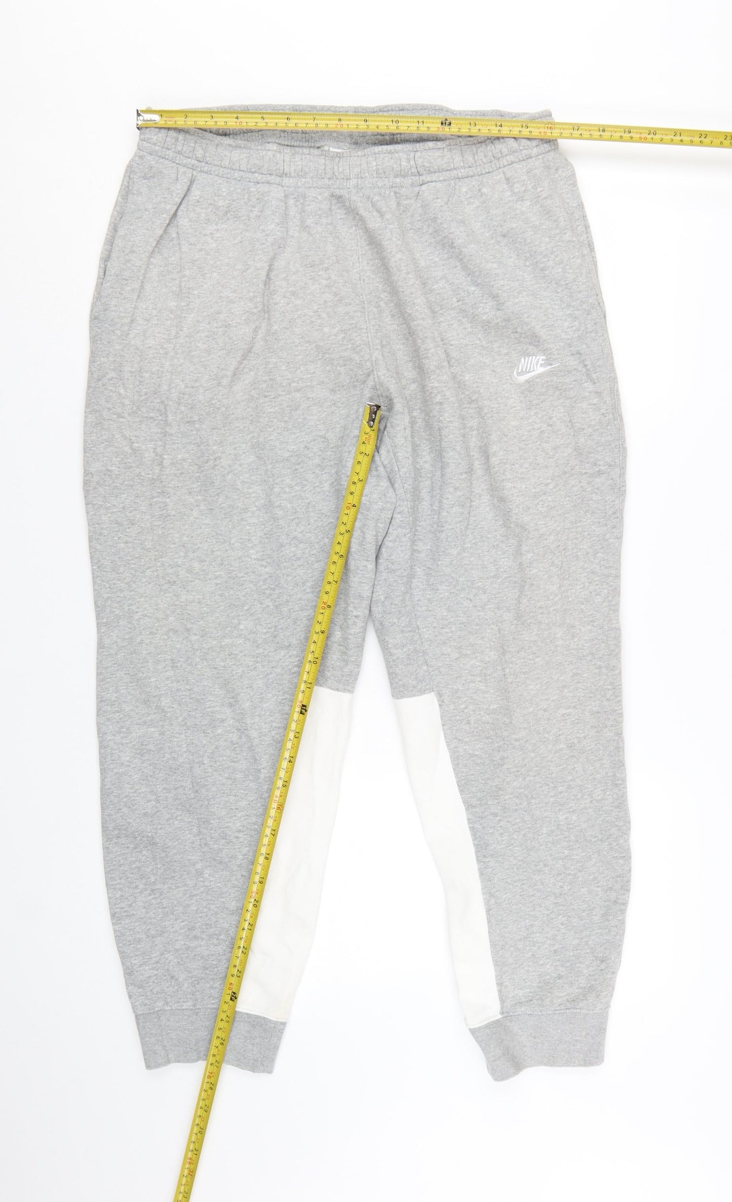 Nike Men's Grey XL Jogger Sweatpants Regular Fit Sportswear