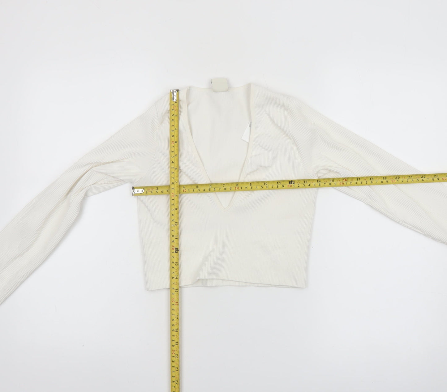 Urban Outfitters Women Ivory Long Sleeve Cropped V-Neck Top Size L
