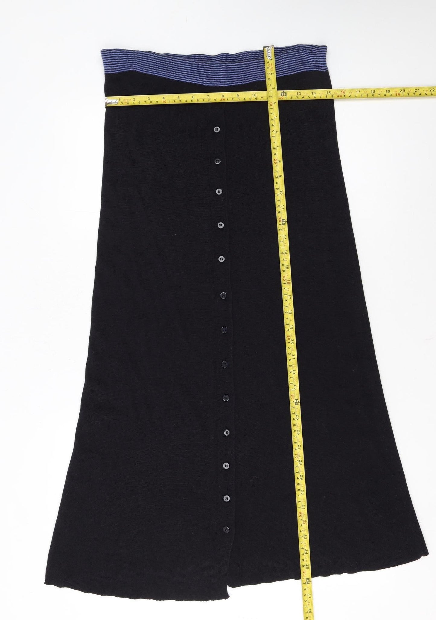 Planet Women’s Black A-Line Knit Midi Skirt Size M Button Front