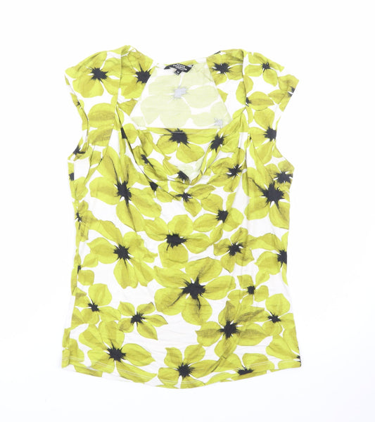 Prewornwholesale purple cropped slim fit active T-shirt with short sleeves and a high neckline.