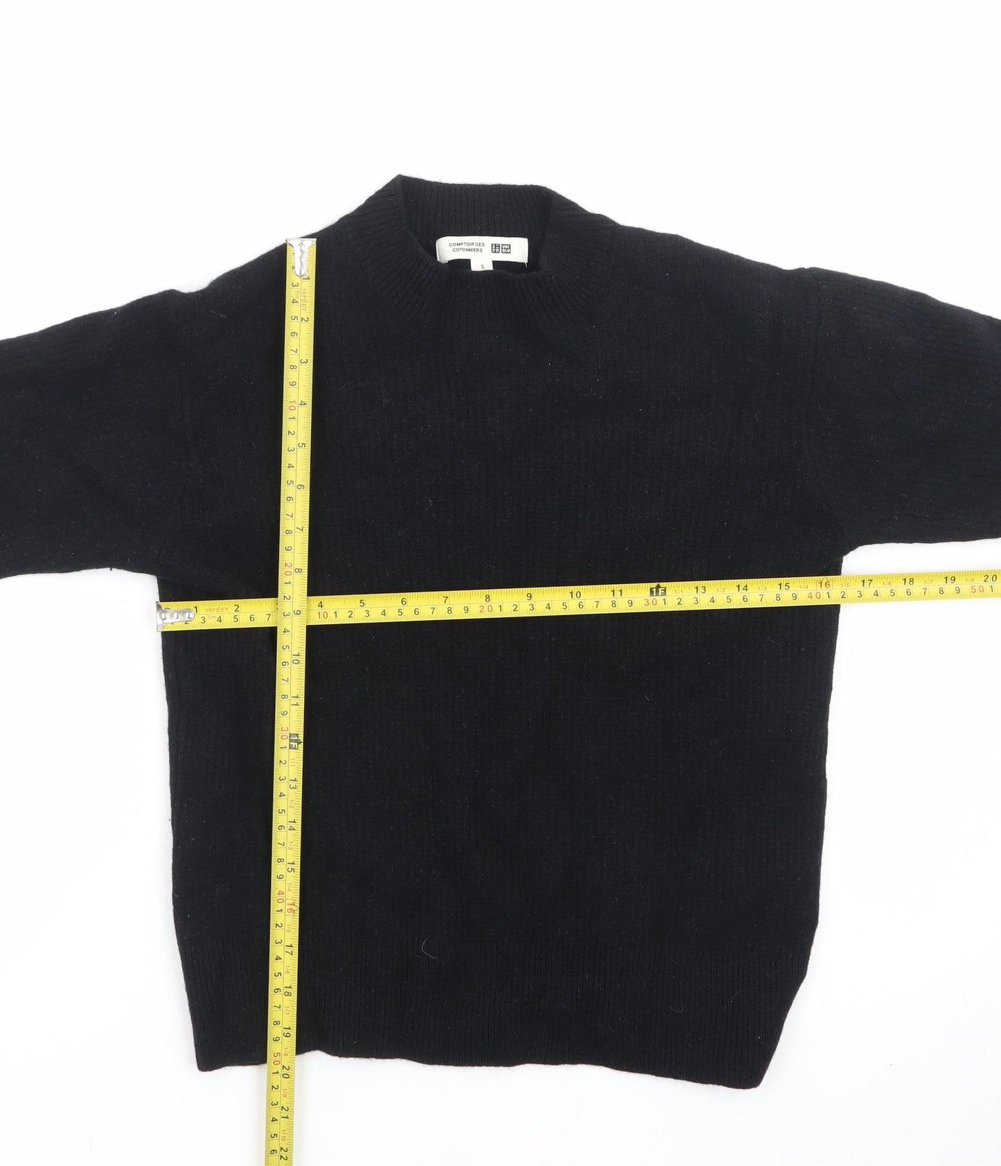 Uniqlo Men’s Black Wool Crew Neck Pullover Jumper Size S