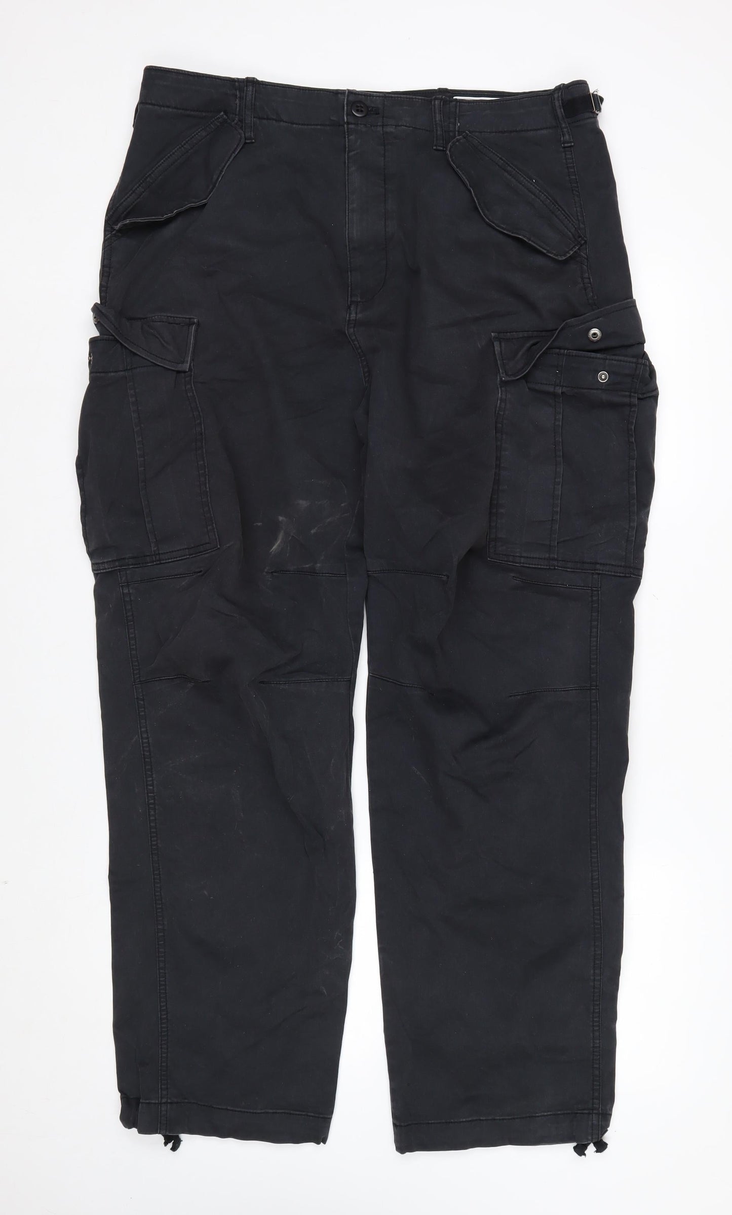 GAP Men's Black 34x32 Regular Fit Cargo Trousers
