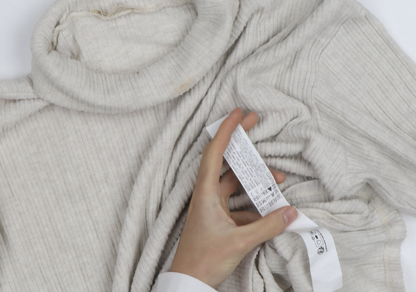 Pull&Bear Women Beige Roll Neck Slim Knit Jumper Size L