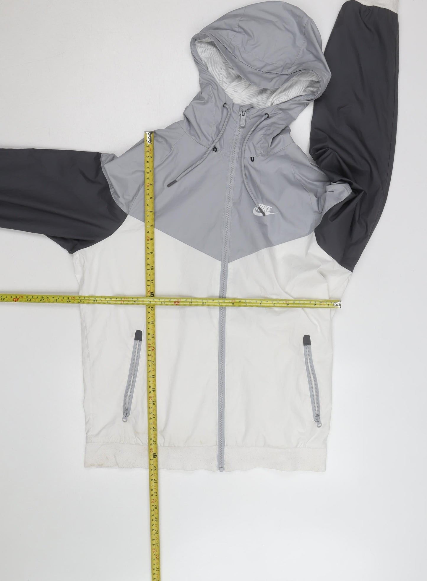 Nike Men's Grey Windrunner Hooded Full Zip Windbreaker Jacket M