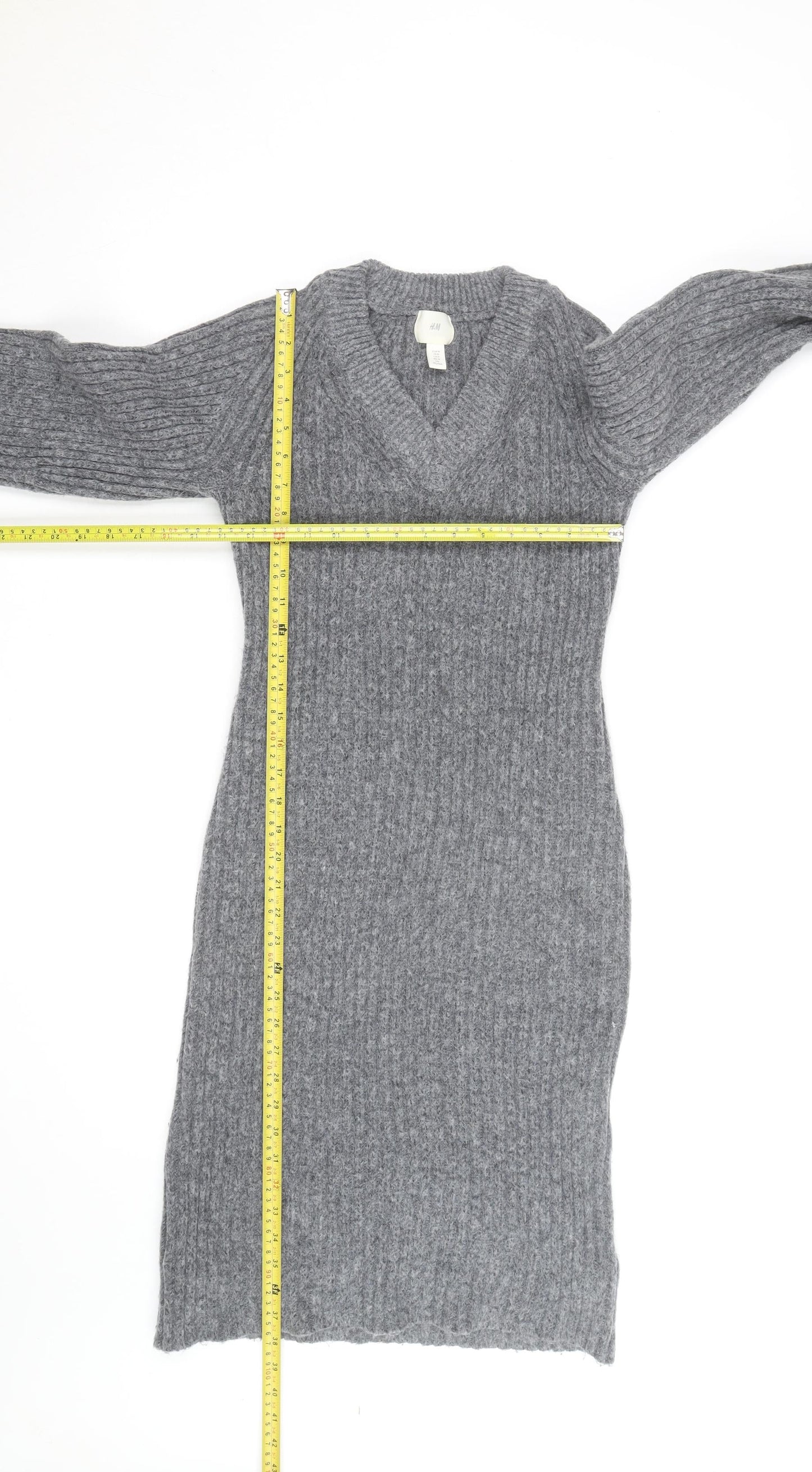 H&M Women’s Grey Knit V-Neck Long Sleeve Jumper Dress Size M