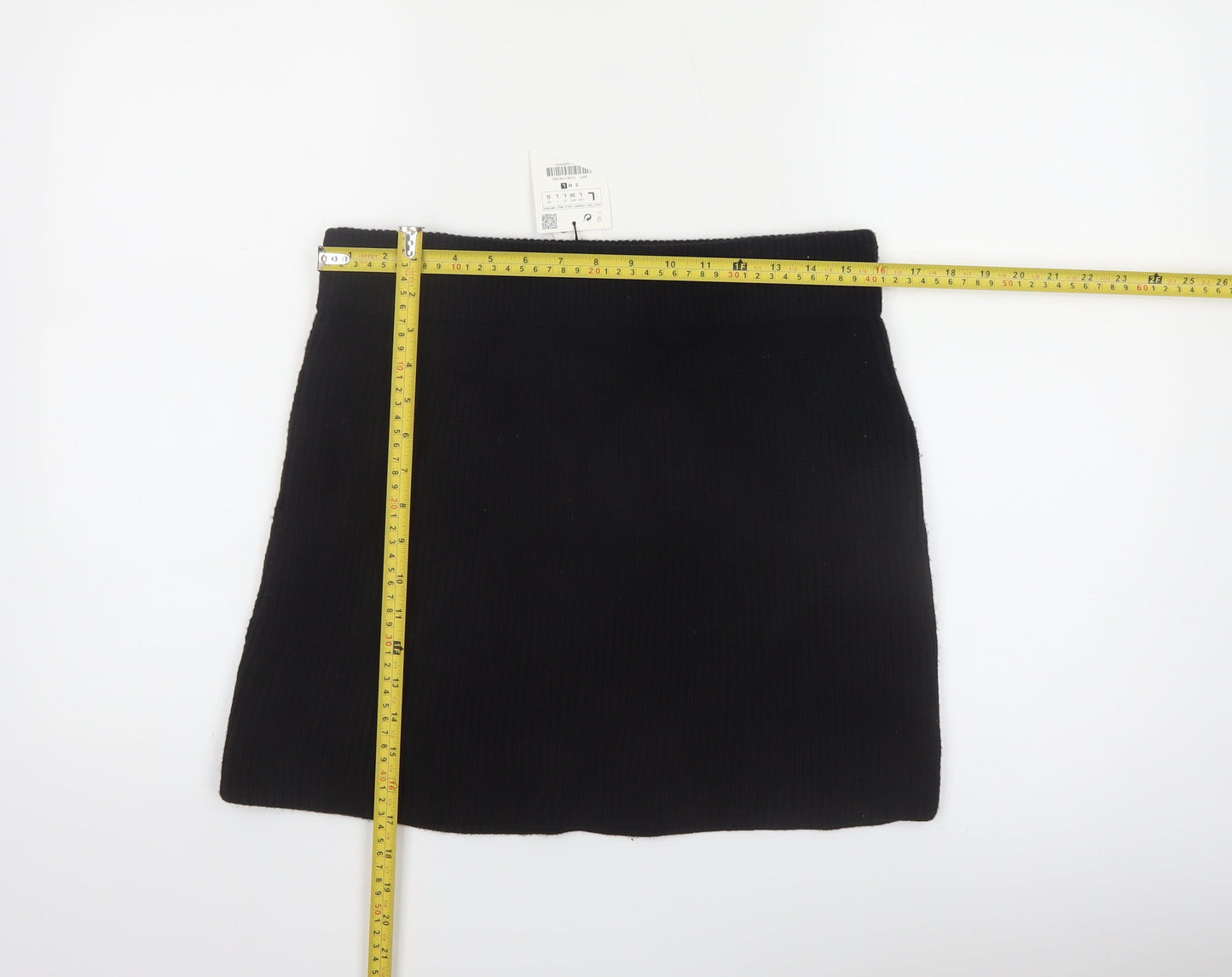 Zara Women Black Knit Mini Skirt Size 14 High Rise Short Viscose Blend