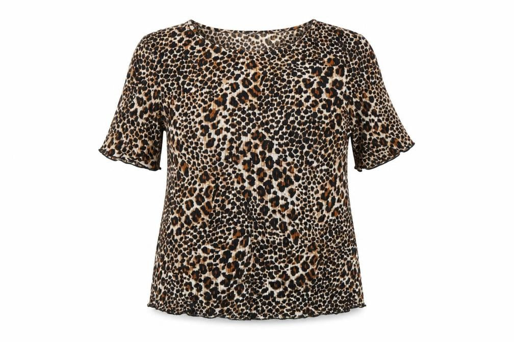 Classics Women's Leopard Print Short Sleeve Blouse Size 12 Polyester