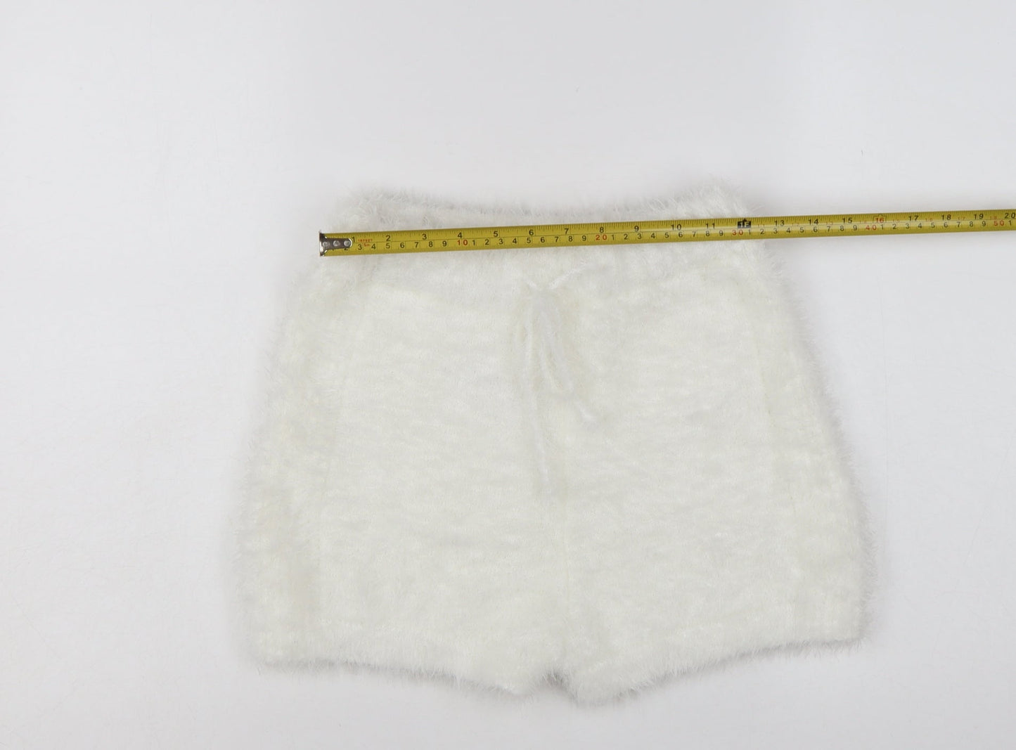 Miss Selfridge Women’s White Fluffy Knit Sweat Shorts Size S