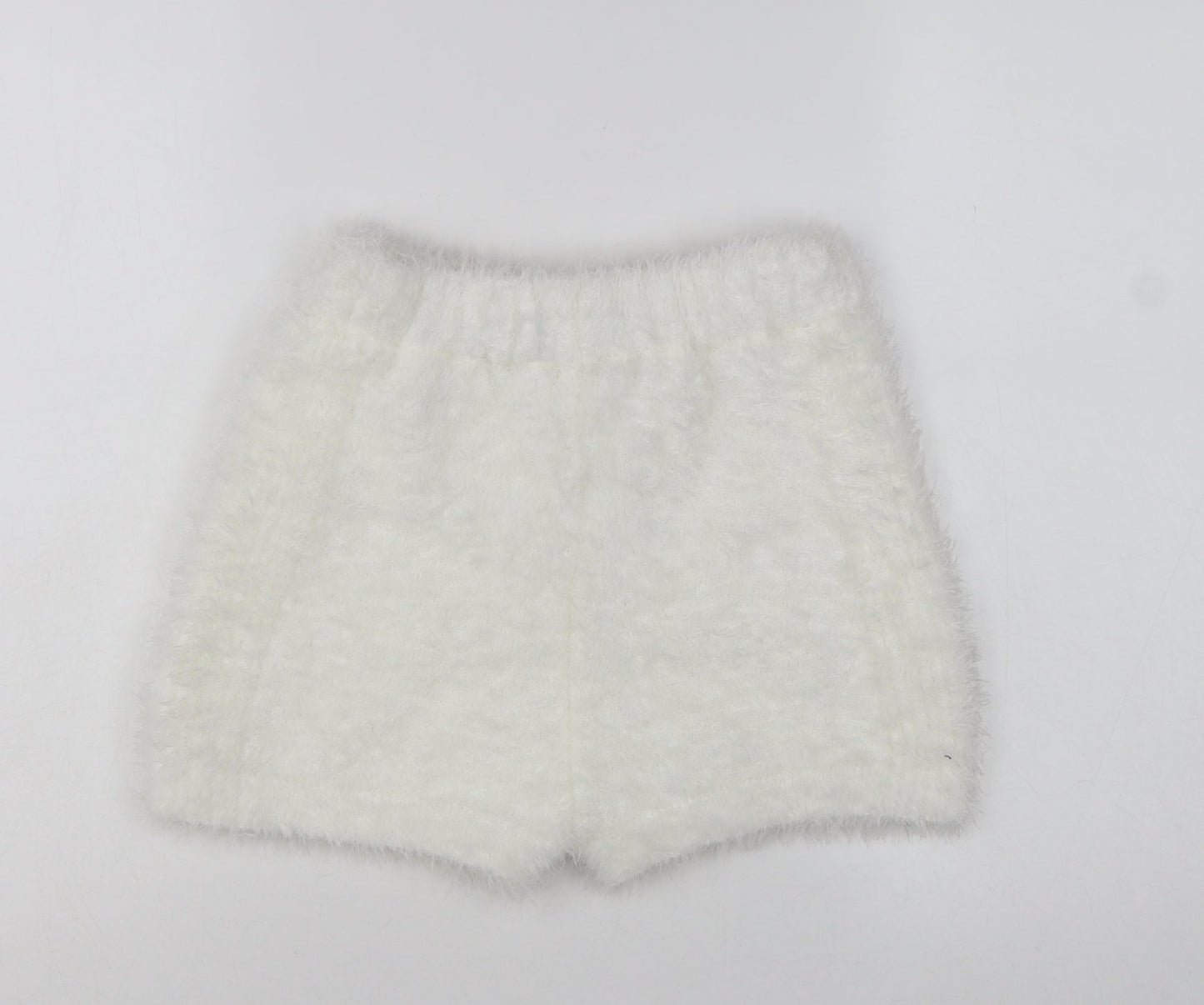 Miss Selfridge Women’s White Fluffy Knit Sweat Shorts Size S