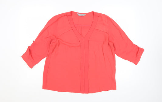 Prewornwholesale purple cropped slim fit active T-shirt with short sleeves and a high neckline.