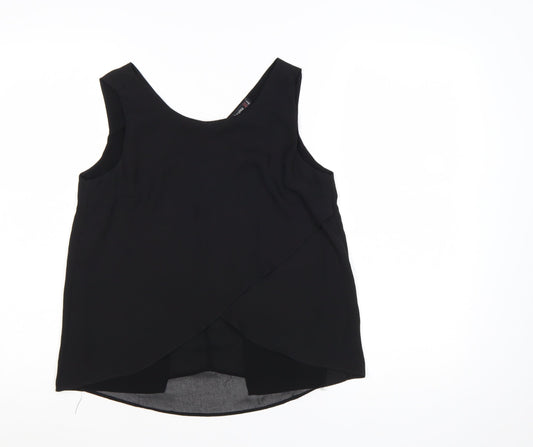 Prewornwholesale purple cropped slim fit active T-shirt with short sleeves and a high neckline.