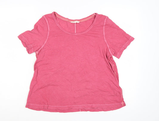Prewornwholesale purple cropped slim fit active T-shirt with short sleeves and a high neckline.