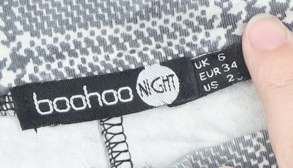 Boohoo Women Grey Check Slim Tapered Trousers Size 6