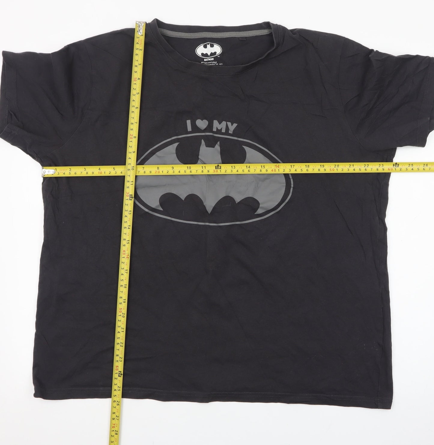 Batman Men’s Black XL Graphic Comic Superhero Short Sleeve T-Shirt
