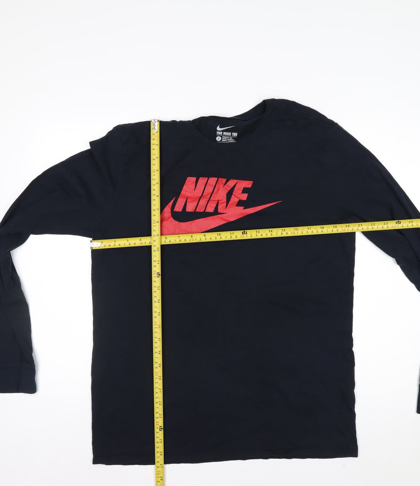 Nike Men's Black Long Sleeve Athletic Fit Graphic Tee L