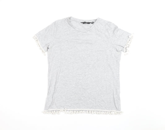 Prewornwholesale purple cropped slim fit active T-shirt with short sleeves and a high neckline.