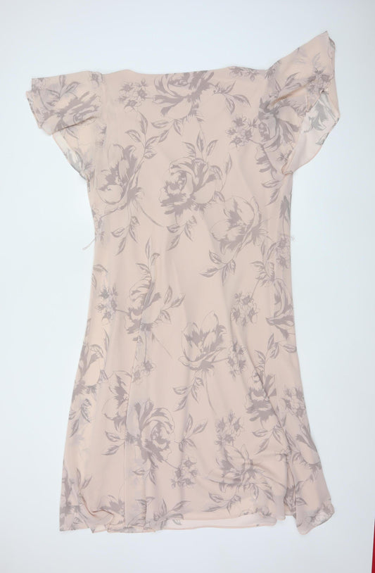 Prewornwholesale purple cropped slim fit active T-shirt with short sleeves and a high neckline.
