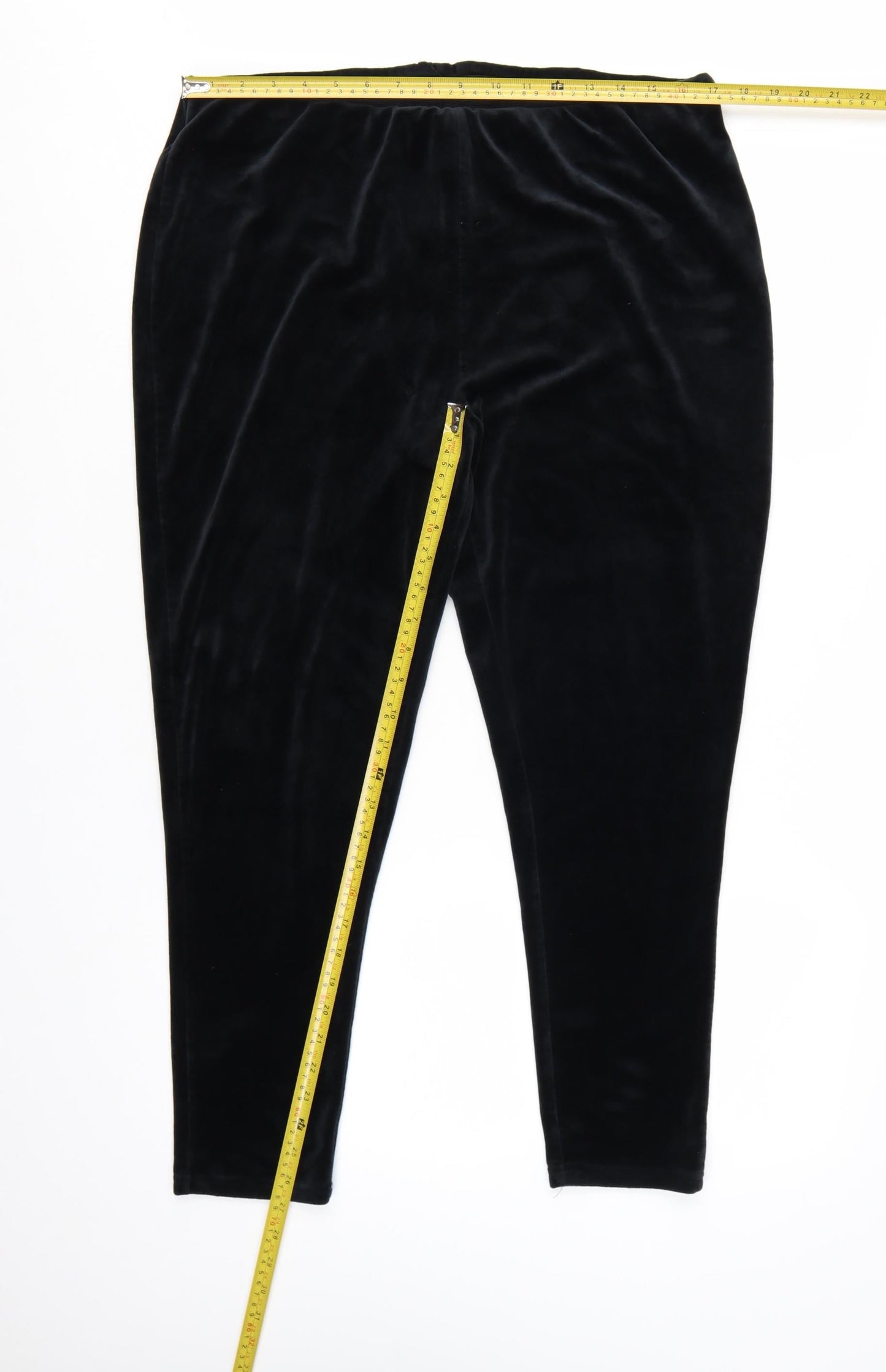 Yours Women’s Black Velvet Stretch Leggings Size 22