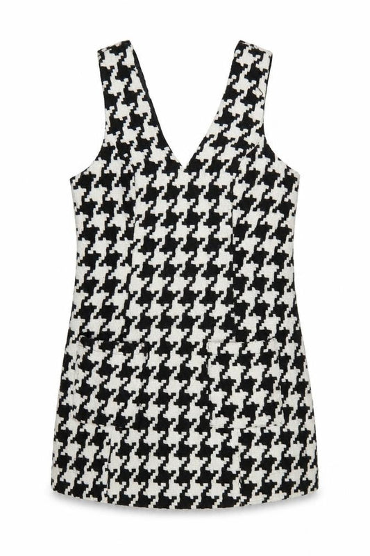 In The Style Women Black Houndstooth Pinafore Dress Size 8