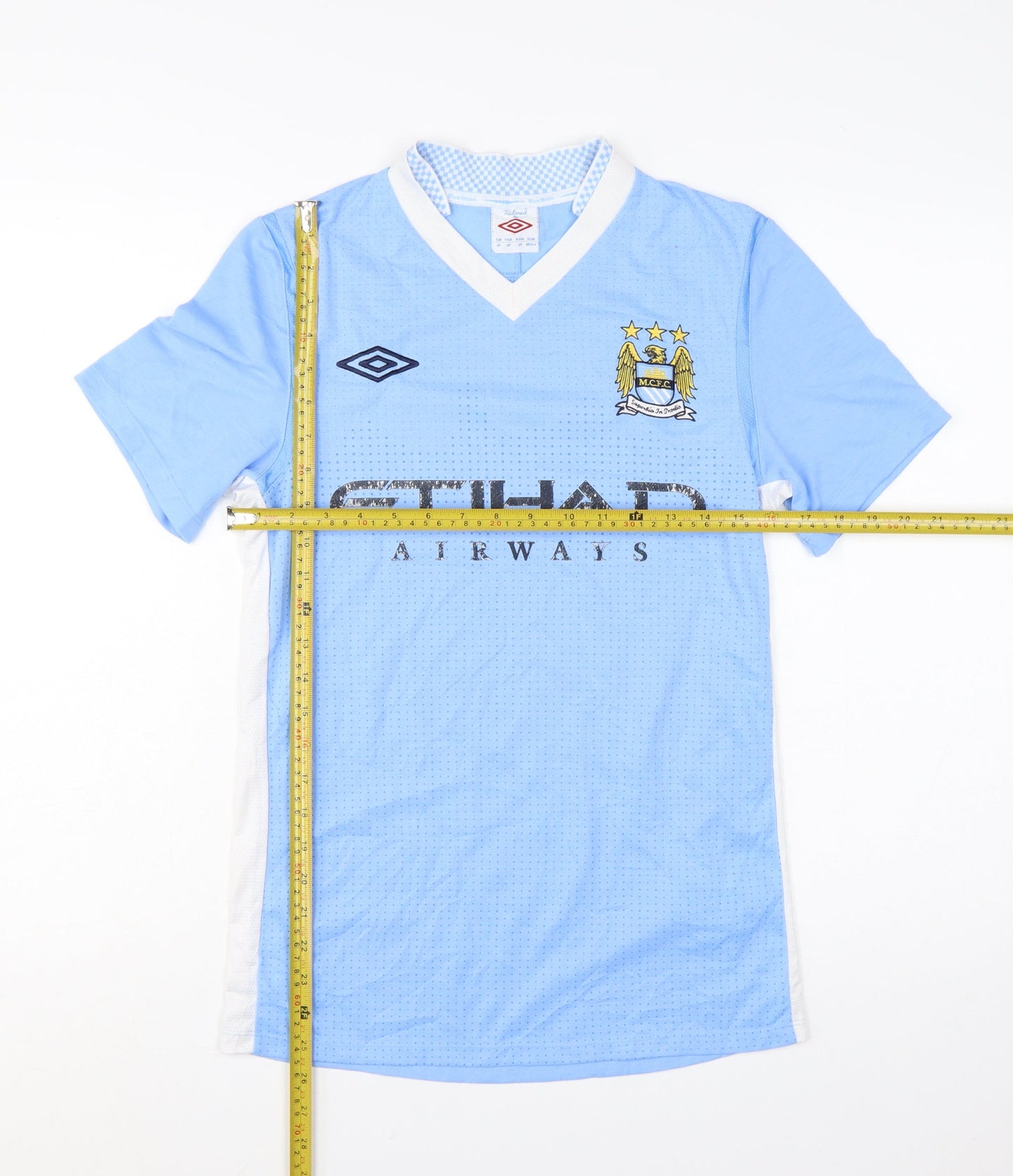 Umbro Men's Blue Manchester City Football Short Sleeve V-Neck T-Shirt Size 34