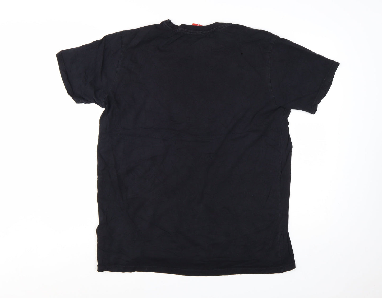 Liverpool FC Men's Black XL Graphic Short Sleeve T-Shirt