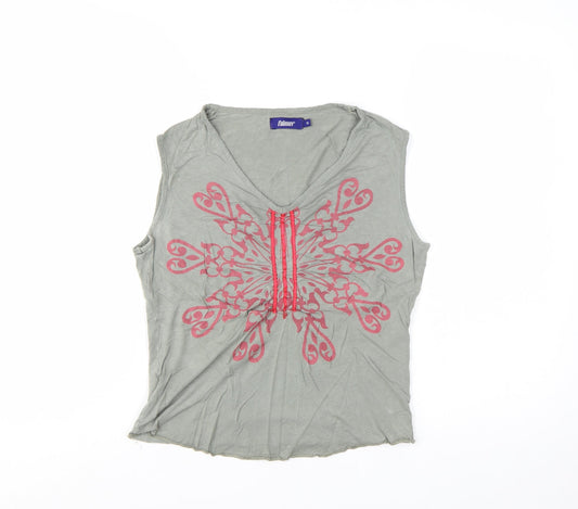 Prewornwholesale purple cropped slim fit active T-shirt with short sleeves and a high neckline.