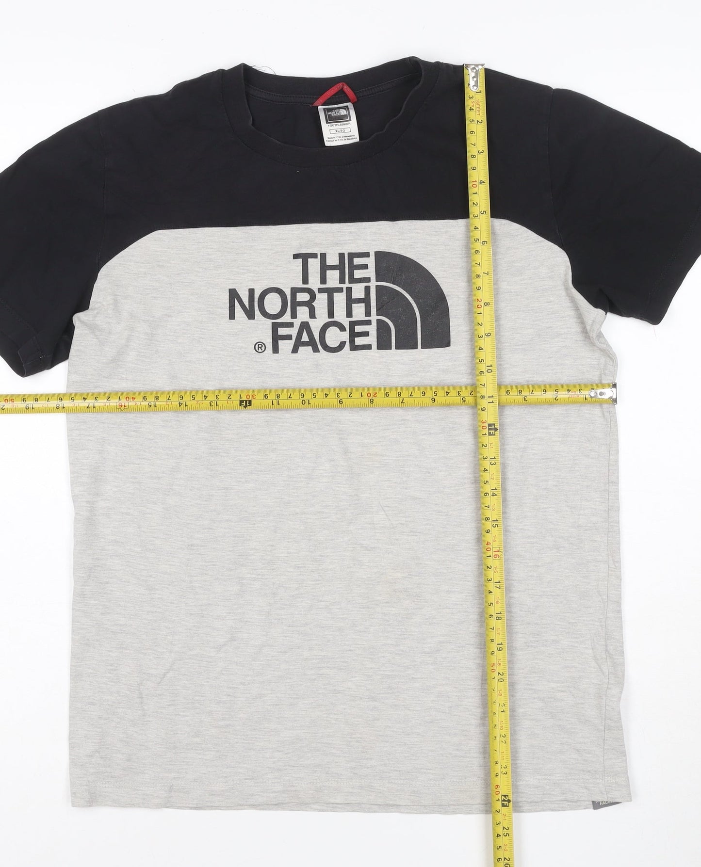 The North Face Boys Grey & Black XL Short Sleeve Logo T-Shirt