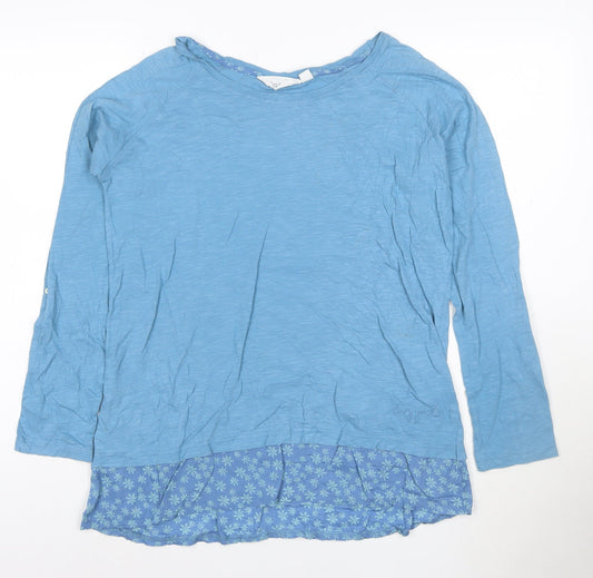 Prewornwholesale purple cropped slim fit active T-shirt with short sleeves and a high neckline.