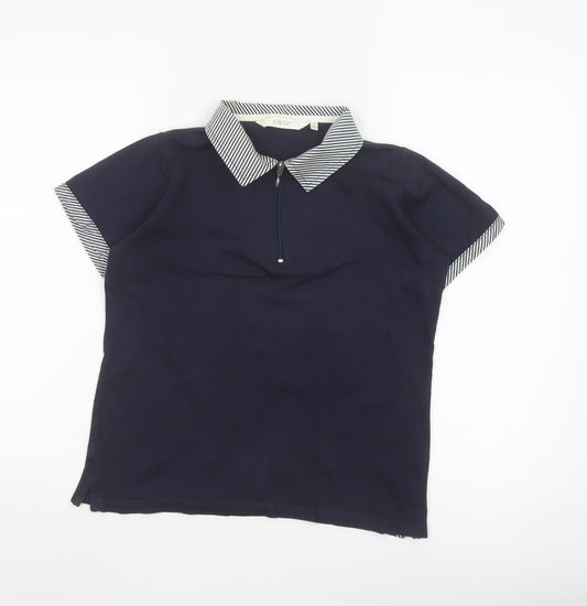 Prewornwholesale purple cropped slim fit active T-shirt with short sleeves and a high neckline.