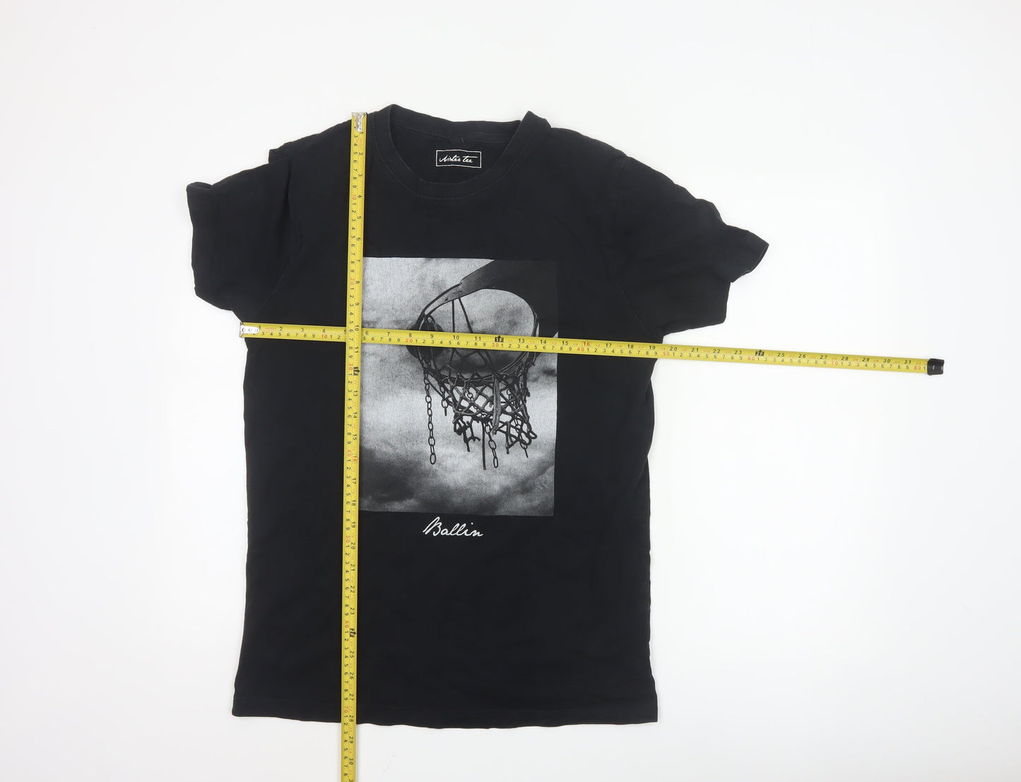 Mister Tee Men's Black Graphic Crew Neck Short Sleeve T-Shirt Size M