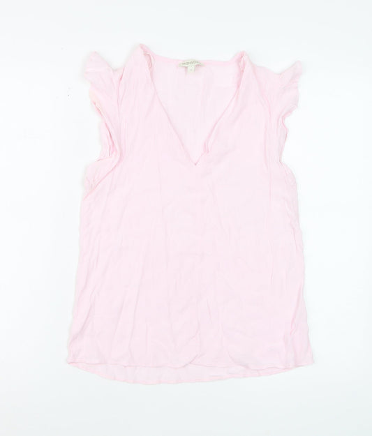 Prewornwholesale purple cropped slim fit active T-shirt with short sleeves and a high neckline.