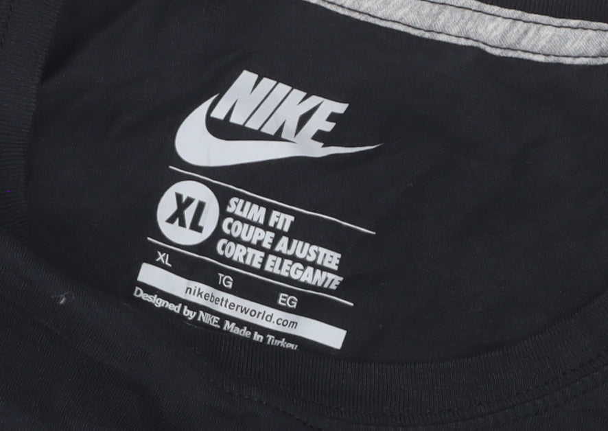 Nike Women's Black XL Slim Fit Cotton T-Shirt