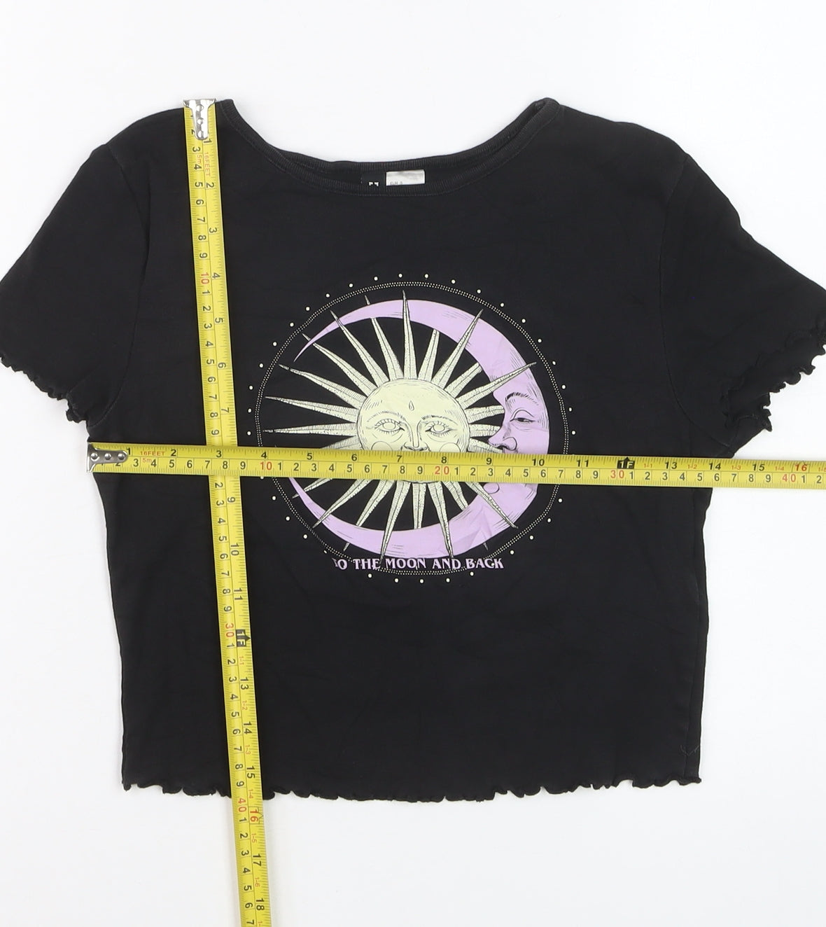 H&M Divided Womens Black Cropped Graphic T-Shirt Size S