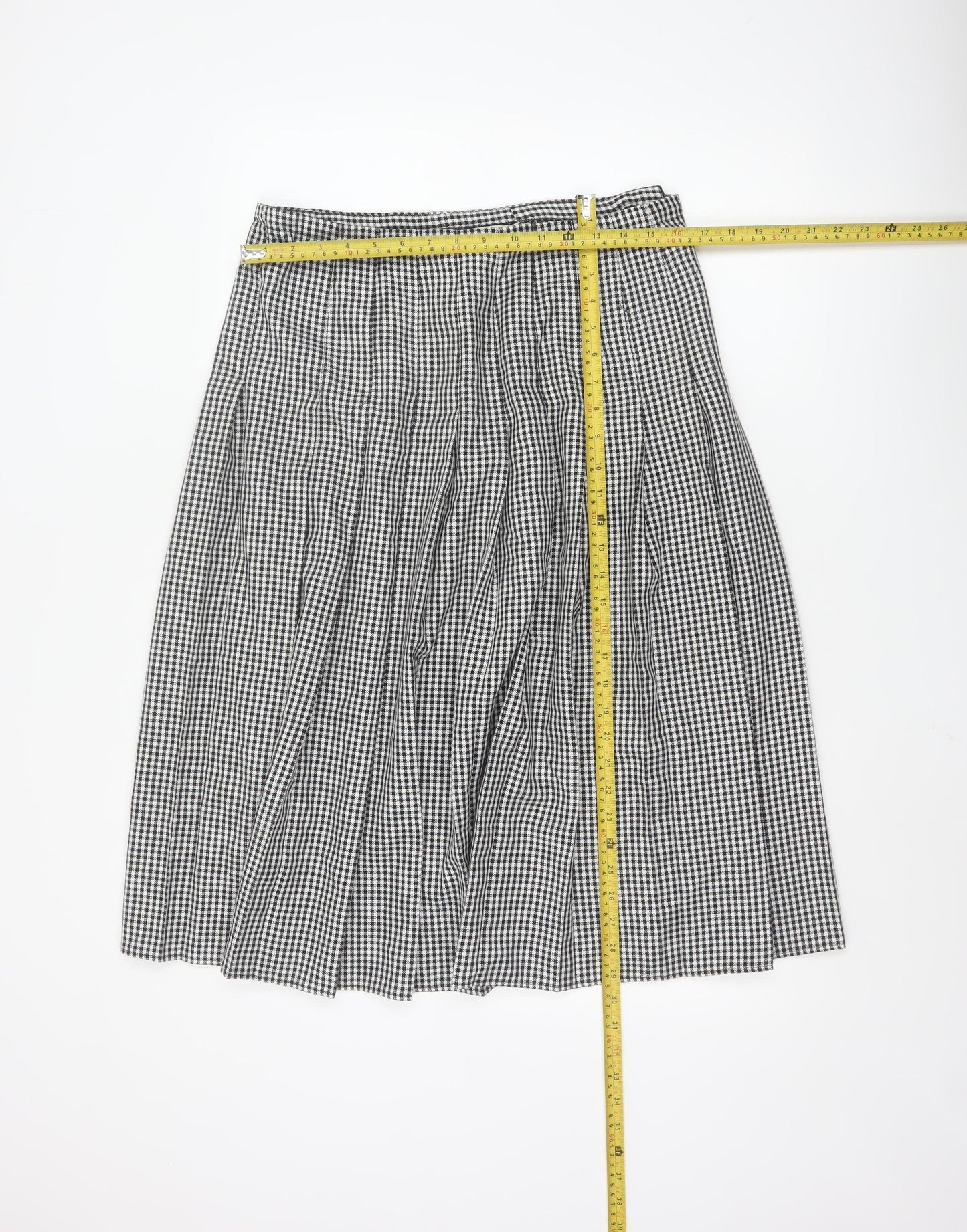 Essentials Women's Black Check Pleated Skirt Size 14