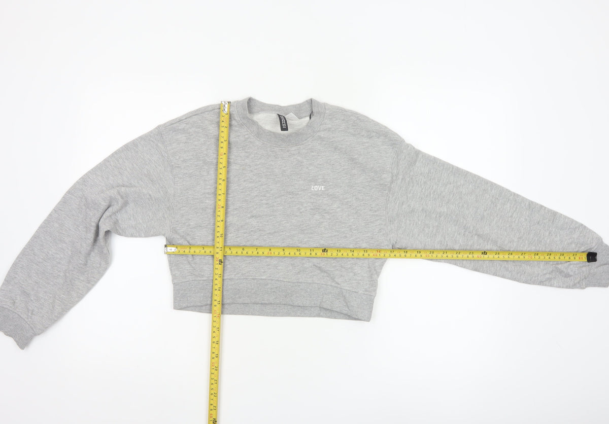 H&M Divided Womens Grey XS Cropped Pullover Sweatshirt Love Embroidered