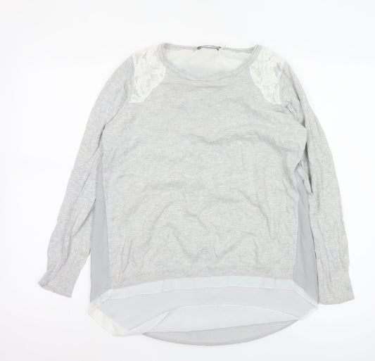 Prewornwholesale purple cropped slim fit active T-shirt with short sleeves and a high neckline.