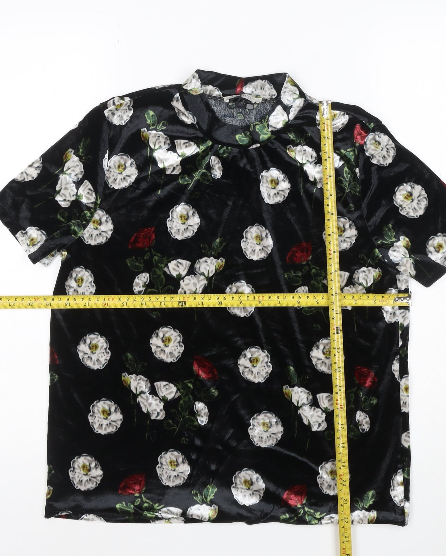 Zara Trafaluc Women’s Black Floral Velvet Short Sleeve T-Shirt Size L